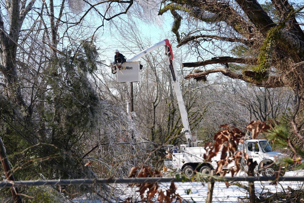 Ice Storm Causes Power and Gas Outages in Mississippi