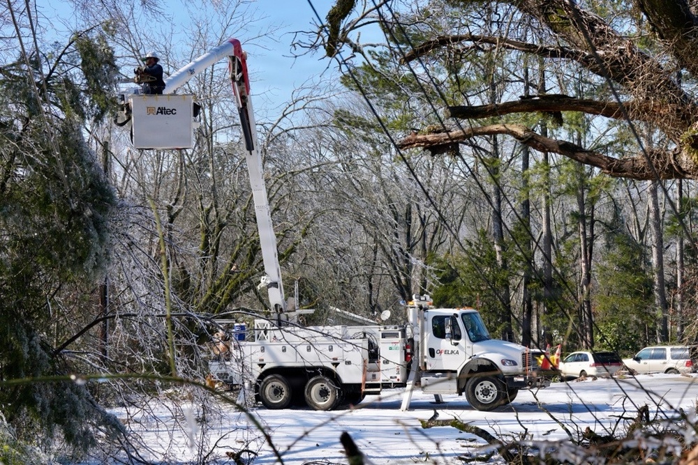 Ice Storm Causes Power and Gas Outages in Mississippi