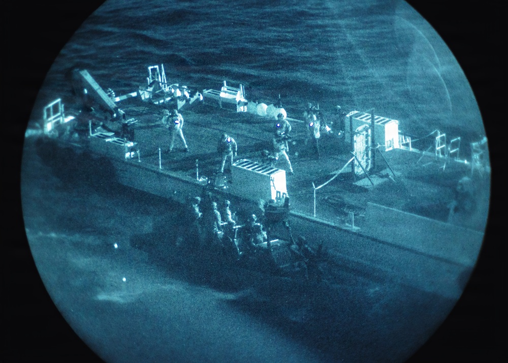 11th MEU Marines, Sailors Conduct Night VBSS Exercise