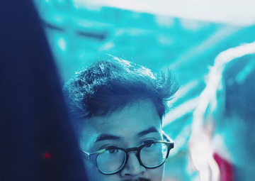 11th MEU Marines, Sailors Conduct Night VBSS Exercise