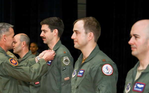 Nordhaus honors D.C. Air National Guard pilots with Distinguished Flying Cross