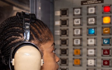 Ronald Reagan Sailors and Contractors Execute Maintenance Operations