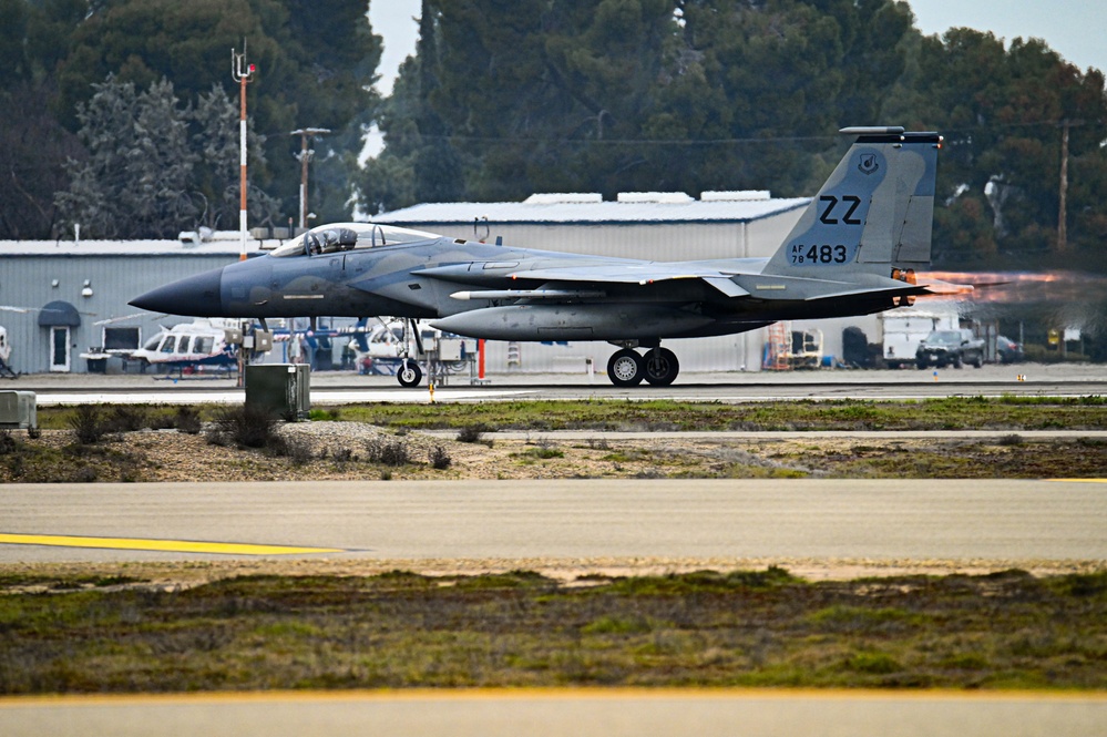 F-15C hazy morning takeoff