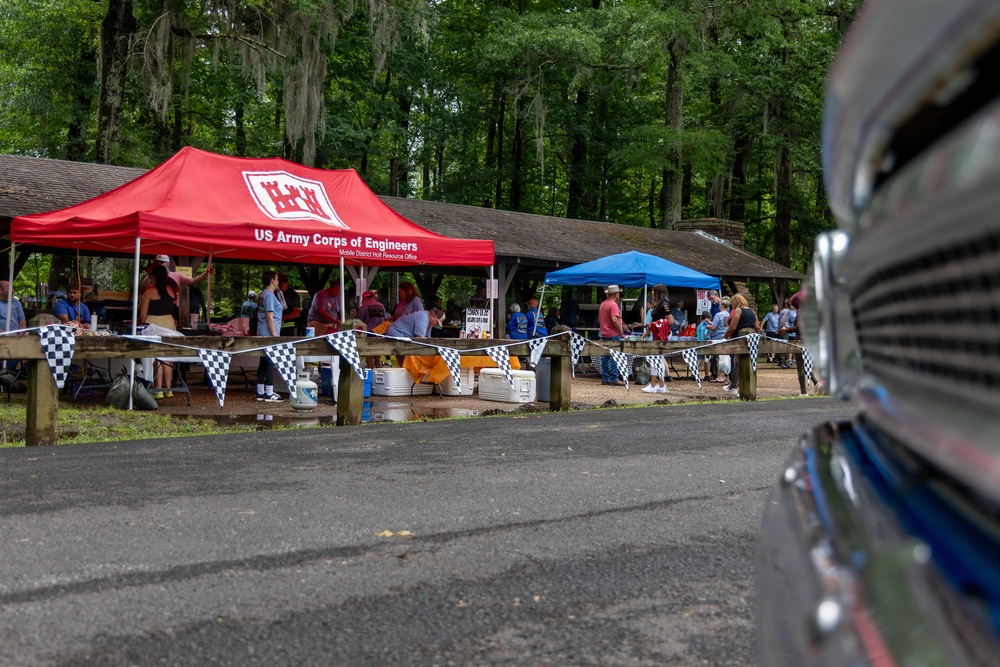 USACE Supports Annual Cruisin' the Bigbee Car Show in Demopolis