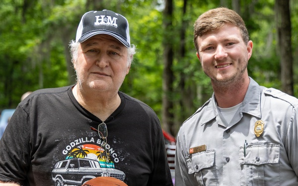 USACE Supports Annual Cruisin' the Bigbee Car Show in Demopolis