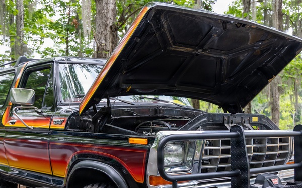 USACE Supports Annual Cruisin' the Bigbee Car Show in Demopolis