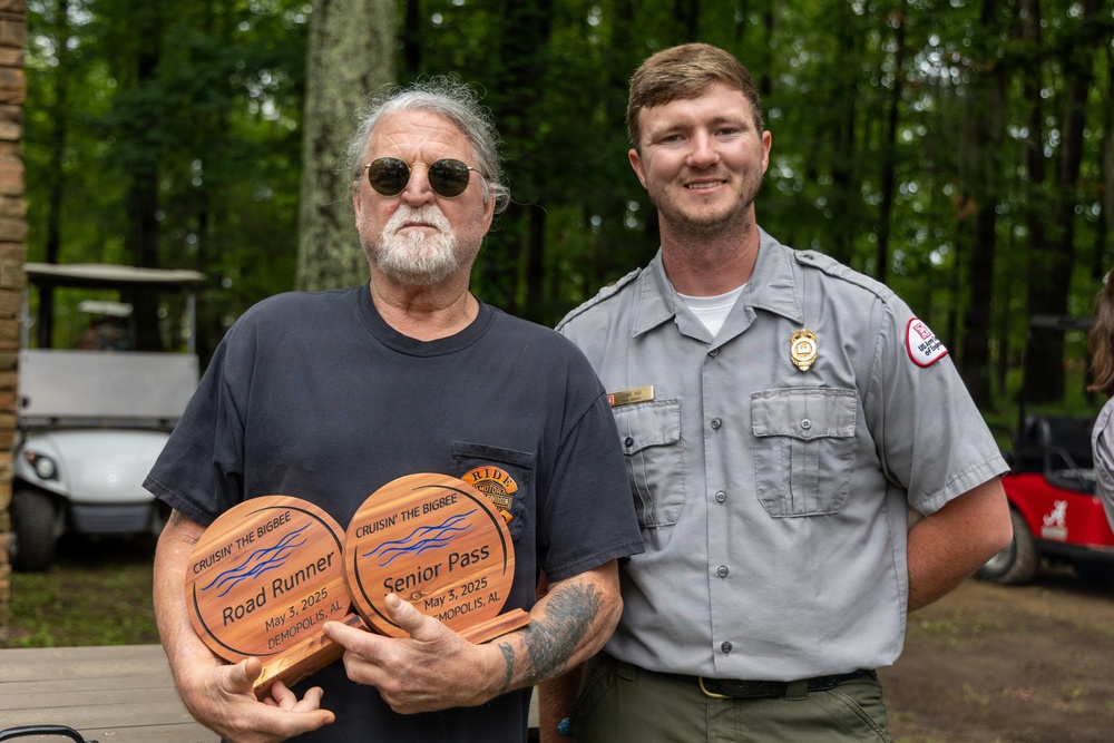 USACE Supports Annual Cruisin' the Bigbee Car Show in Demopolis