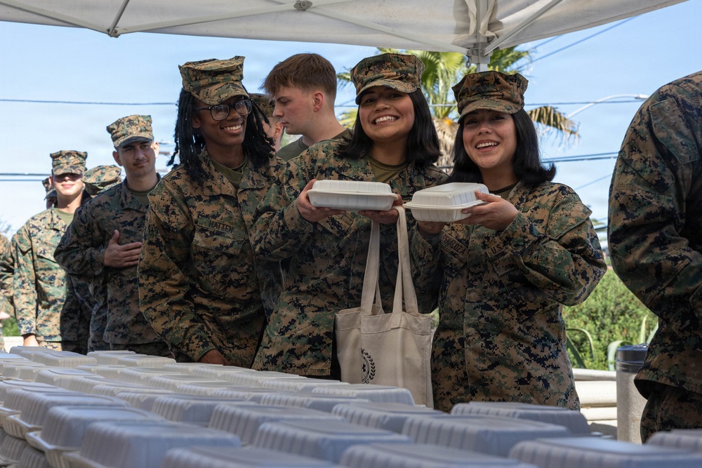 Camp Pendleton Hosts National Defense Network Show