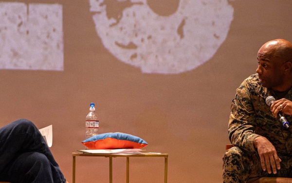 Camp Pendleton Hosts National Defense Network Show