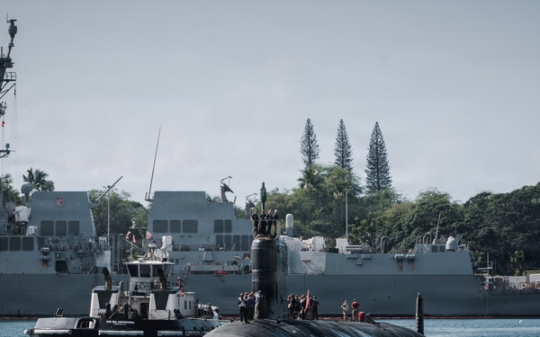USS Indiana (SSN 789) Returns to Homeport