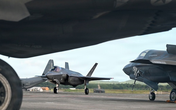 First USAF F-35A’s land in Puerto Rico