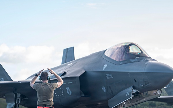 First USAF F-35A’s land in Puerto Rico