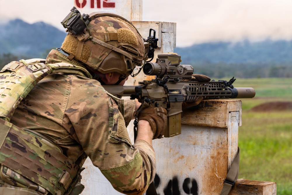 Tropic Lightning Soldiers Qualify with M7 Next-Generation Rifle
