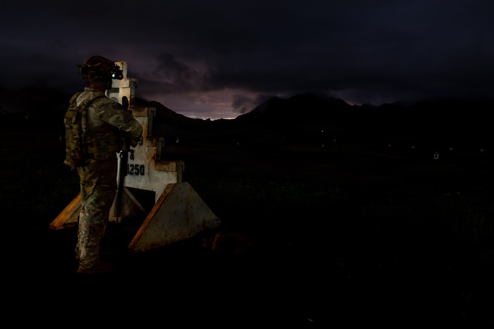 Tropic Lightning Soldiers Qualify with M7 Next-Generation Rifle