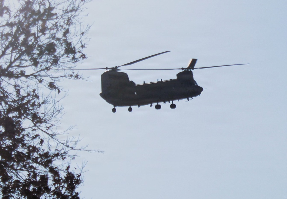 Wisconsin National Guard’s 1st Battalion, 120th Field Artillery holds winter sling-load training at Fort McCoy