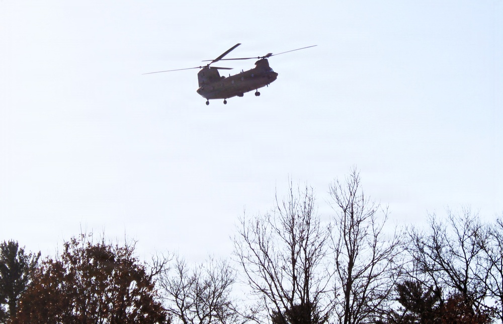 Wisconsin National Guard’s 1st Battalion, 120th Field Artillery holds winter sling-load training at Fort McCoy