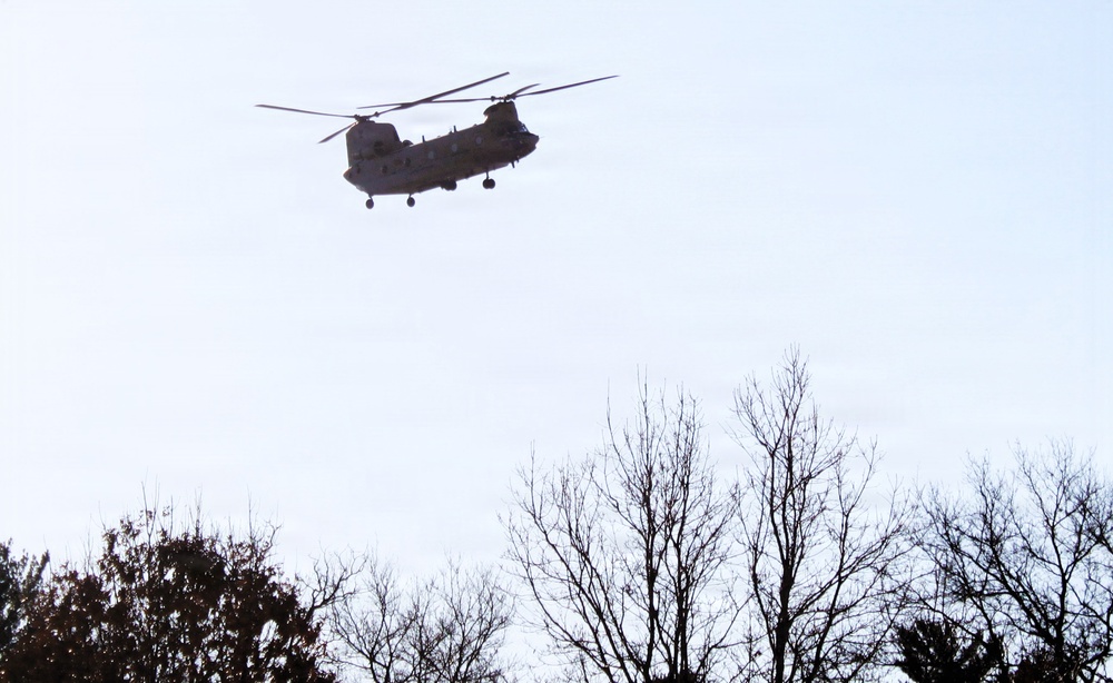 Wisconsin National Guard’s 1st Battalion, 120th Field Artillery holds winter sling-load training at Fort McCoy