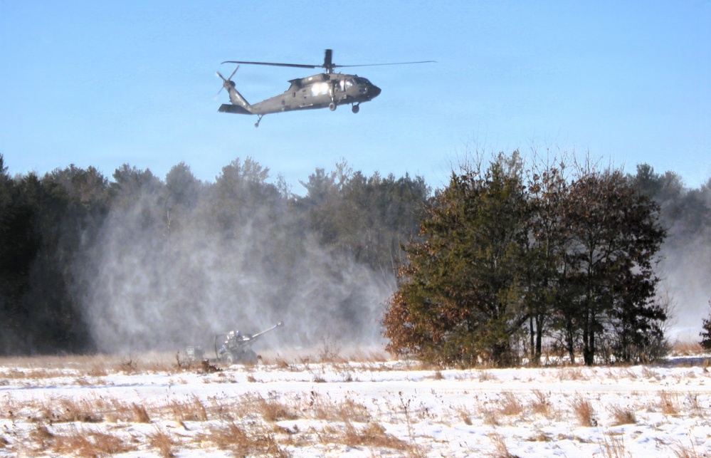 Wisconsin National Guard’s 1st Battalion, 120th Field Artillery holds winter sling-load training at Fort McCoy