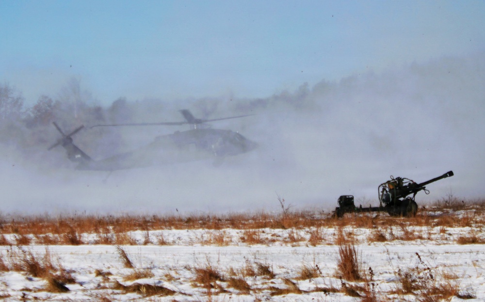 Wisconsin National Guard’s 1st Battalion, 120th Field Artillery holds winter sling-load training at Fort McCoy