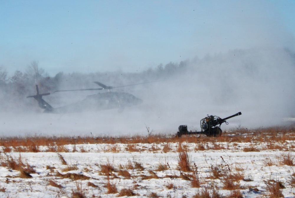 Wisconsin National Guard’s 1st Battalion, 120th Field Artillery holds winter sling-load training at Fort McCoy