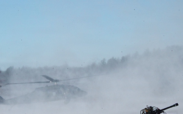 Wisconsin National Guard’s 1st Battalion, 120th Field Artillery holds winter sling-load training at Fort McCoy