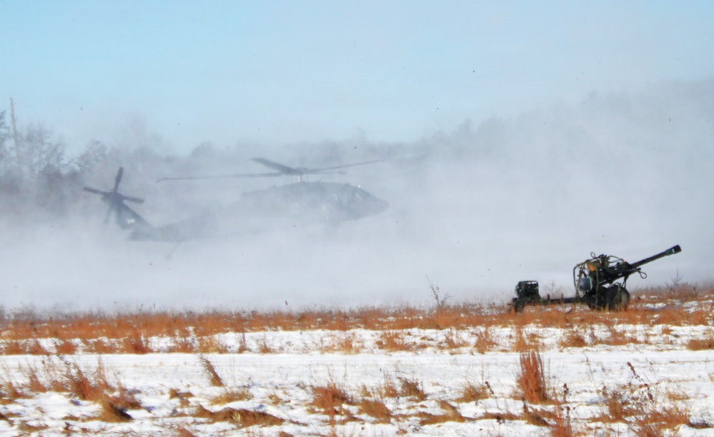 Wisconsin National Guard’s 1st Battalion, 120th Field Artillery holds winter sling-load training at Fort McCoy