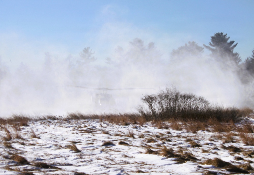 Wisconsin National Guard’s 1st Battalion, 120th Field Artillery holds winter sling-load training at Fort McCoy