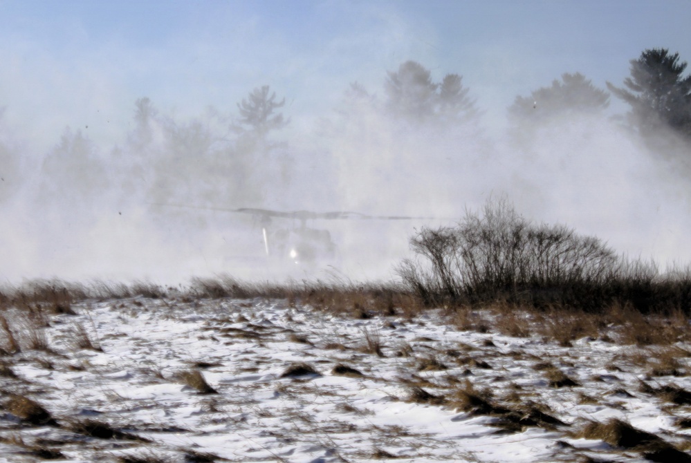 Wisconsin National Guard’s 1st Battalion, 120th Field Artillery holds winter sling-load training at Fort McCoy