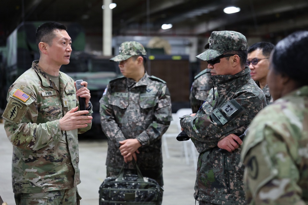 ROKA MG Kim, Kwan-soo conducted KLE at APS-4