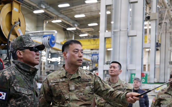 ROKA MG Kim, Kwan-soo conducted KLE at APS-4