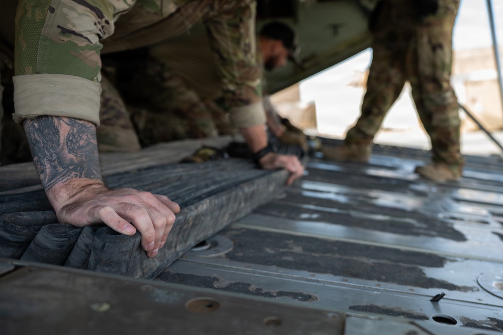 26th ERQS Assists Forward Refueling Points within CENTCOM&amp;#xA;