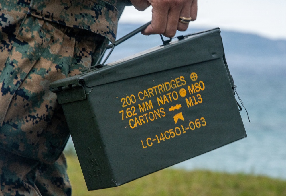 31st MEU | USS New Orleans ordnance offload