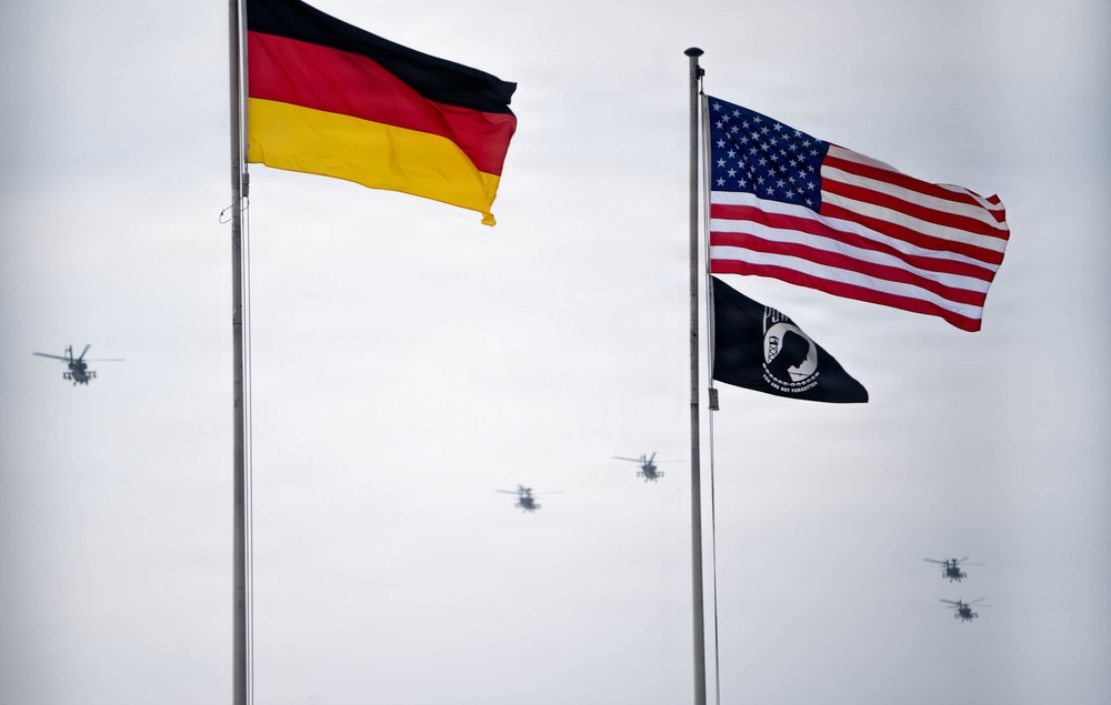 12th Combat Aviation Brigade Departs for Aviation Maneuver Training Exercise Center 26-01