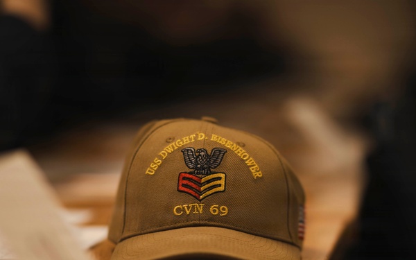 Ike Conducts Planned Incremental Availability maintenance period