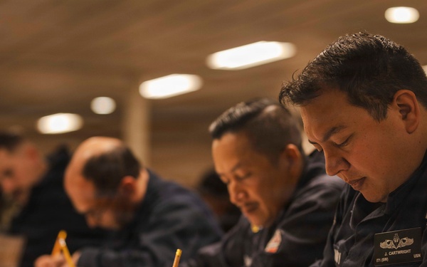 Ike Conducts Planned Incremental Availability maintenance period