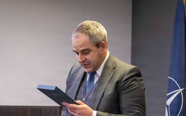 31st FW recognizes local heroes