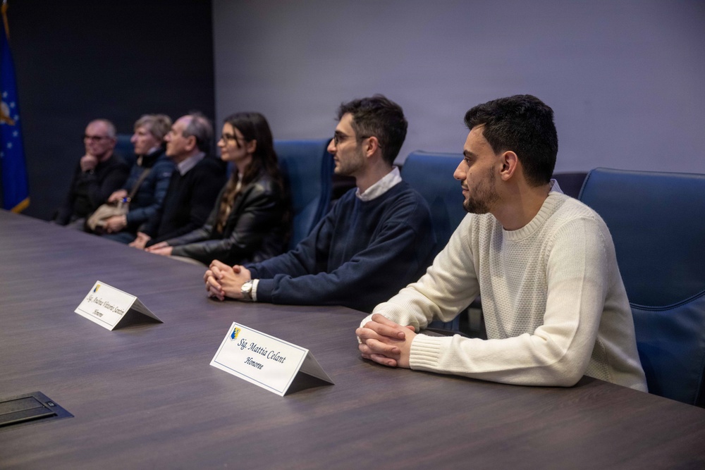 31st FW recognizes local heroes