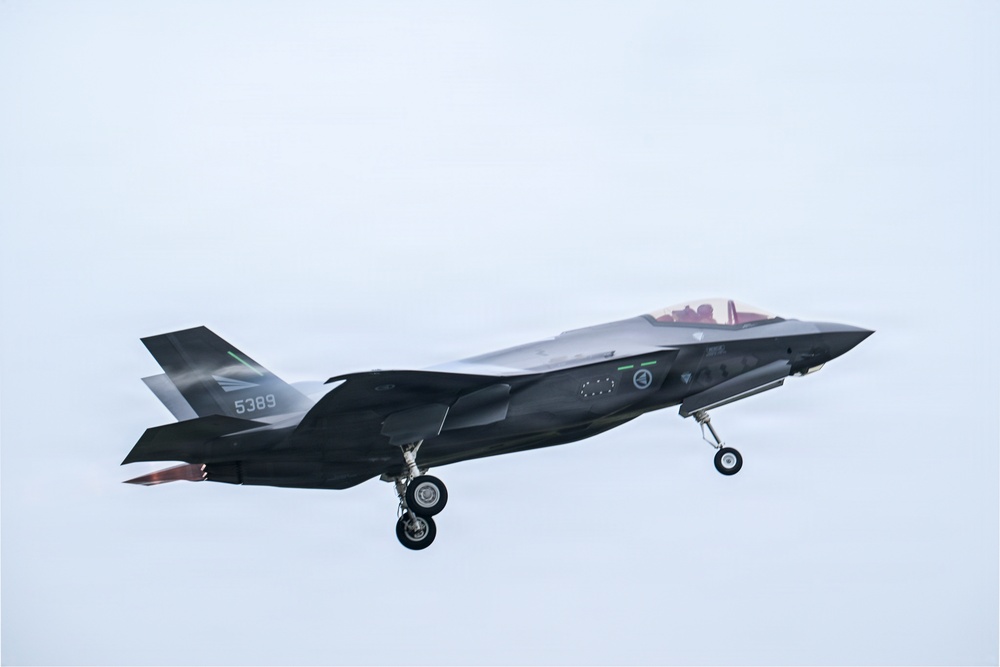 Royal Norwegian Air Force conducts take-offs during Point Blank 26