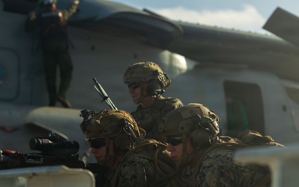 11th MEU Marines, Sailors Conduct SCAT Drills Aboard USS Boxer