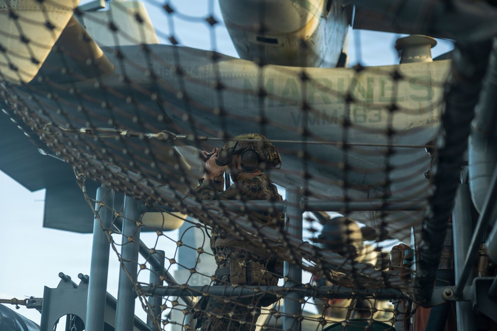 11th MEU Marines, Sailors Conduct SCAT Drills Aboard USS Boxer