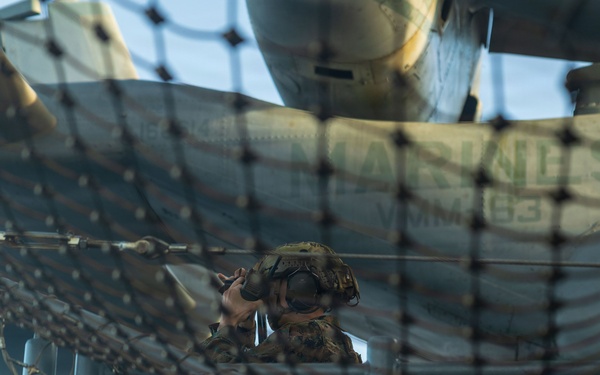 11th MEU Marines, Sailors Conduct SCAT Drills Aboard USS Boxer