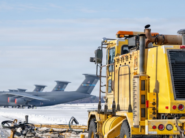 Winter Storm hits Dover AFB