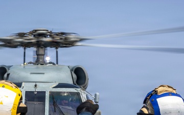 USS Delbert D. Black (DDG 119) Conducts Flight Quarters