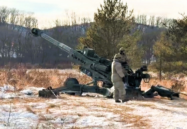 1-120th Field Artillery troops get cold-weather acquainted during special January training