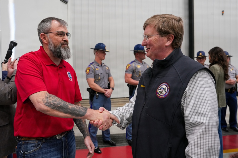 Governor Reeves meets with FEMA officials in Mississippi