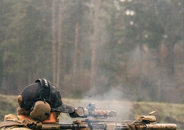 1SFG(A) Green Berets conduct combat marksmanship training