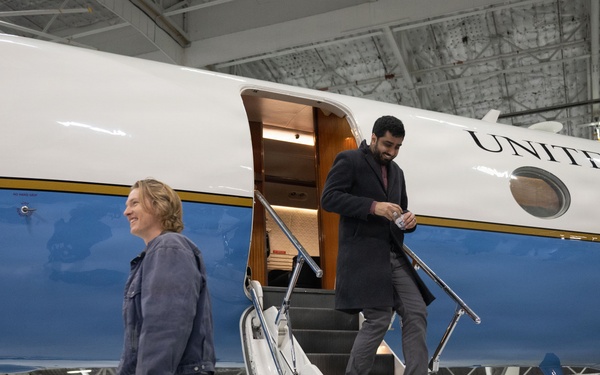 From dugout to hangar: Washington Nationals visit Andrews