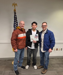 ARKANSAS GUARDSMAN VU MAI BECOMES U.S. CITIZEN WHILE SERVING STATE AND NATION
