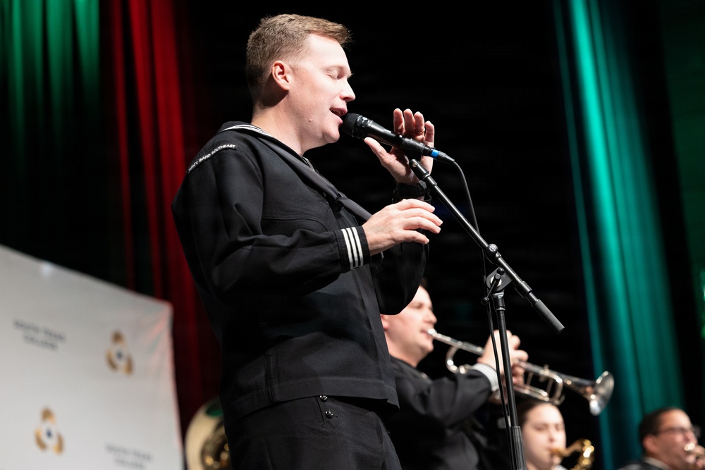 DVIDS - Images - U.S. Navy Presents Career Fair and Navy Band ...