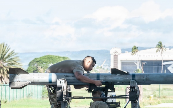 Weapons crews compete in Sentry Aloha 26-1 Load Competition